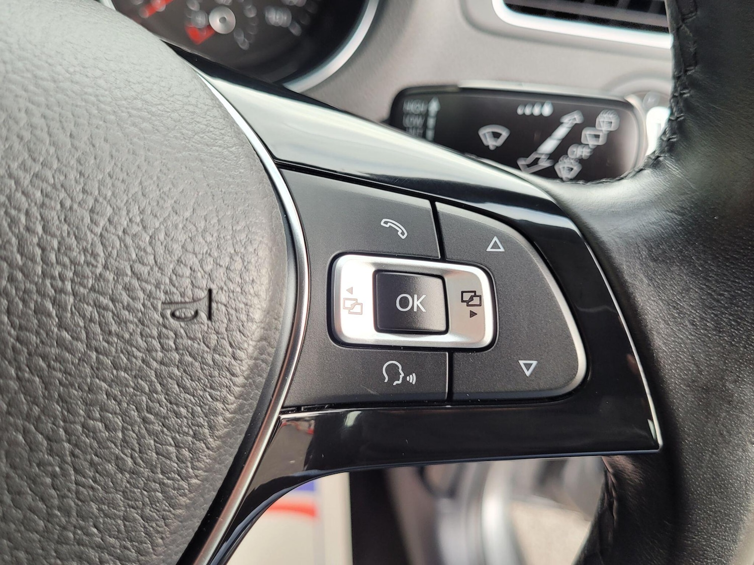 Used Volkswagen Polo 2015 for sale - 76831821: Photo 33