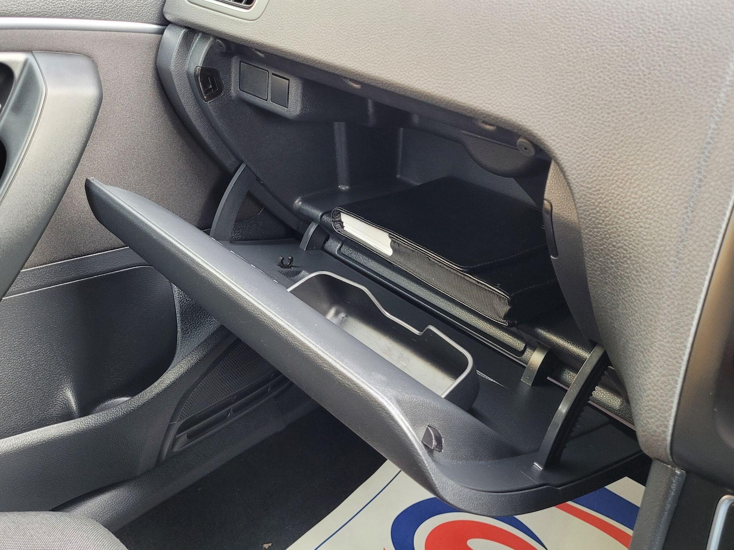 Used Volkswagen Polo 2015 for sale - 76831821: Photo 37