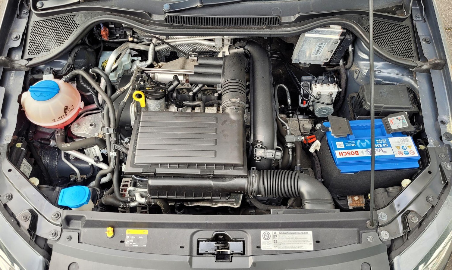 Used Volkswagen Polo 2015 for sale - 76831821: Photo 52