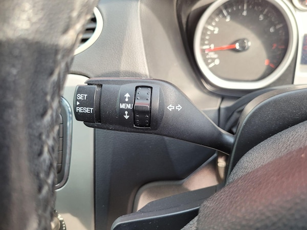Used Ford Focus 2010 for sale - 76166757: Photo 31