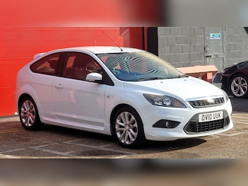 Used Ford Focus 2010 for sale - 76166757: Photo 4