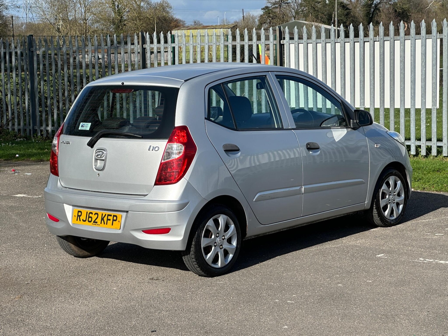 Used Hyundai i10 2012 for sale - 77839830: Photo 10