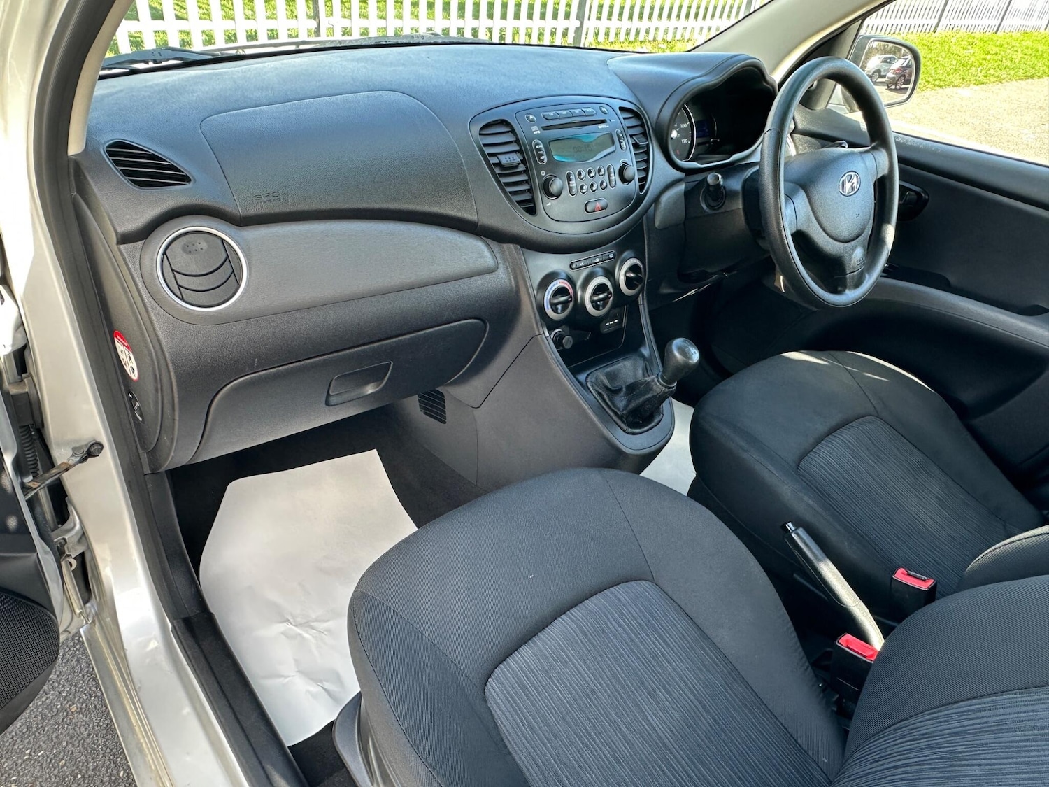 Used Hyundai i10 2012 for sale - 77839830: Photo 16