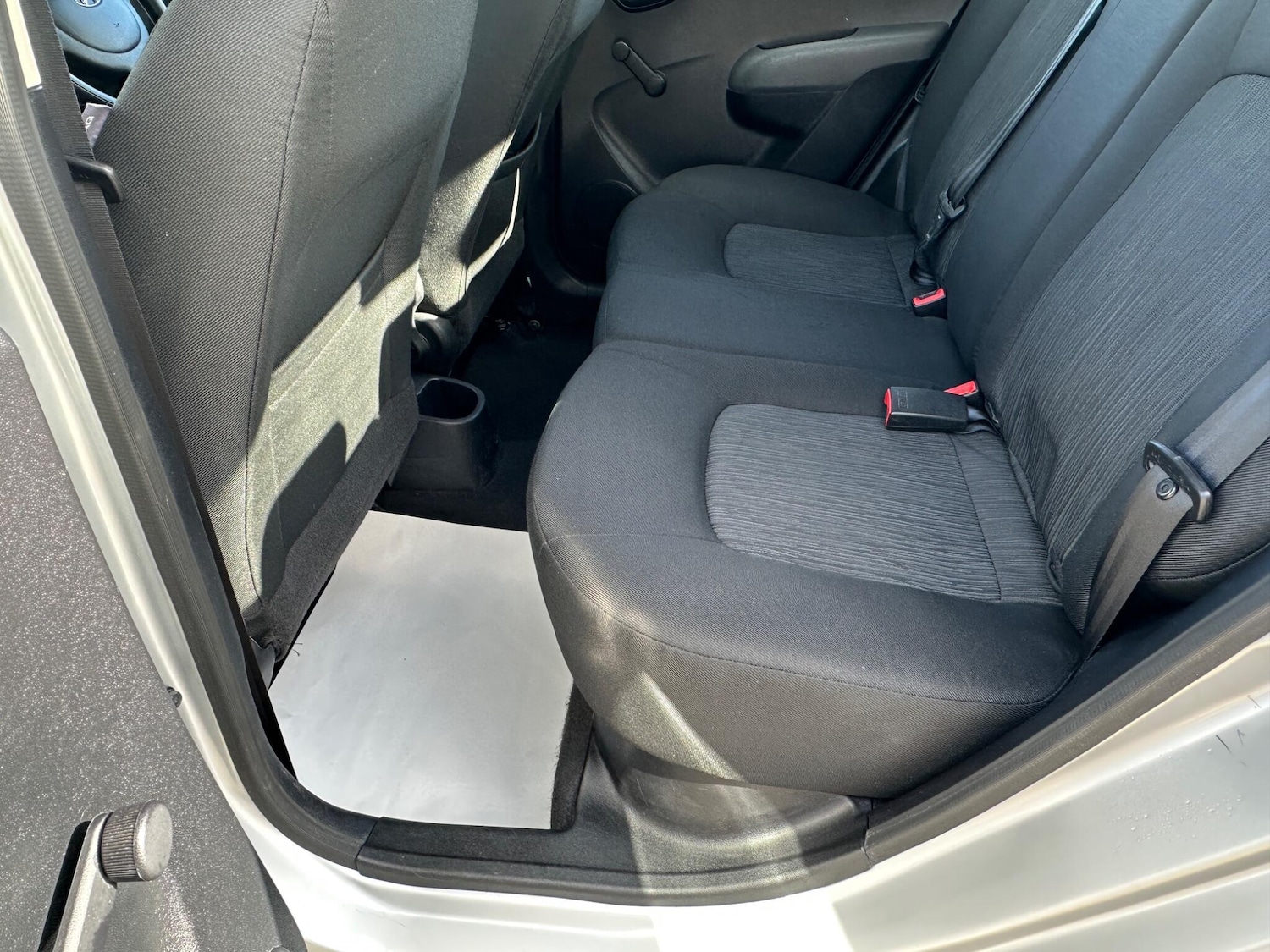 Used Hyundai i10 2012 for sale - 77839830: Photo 26