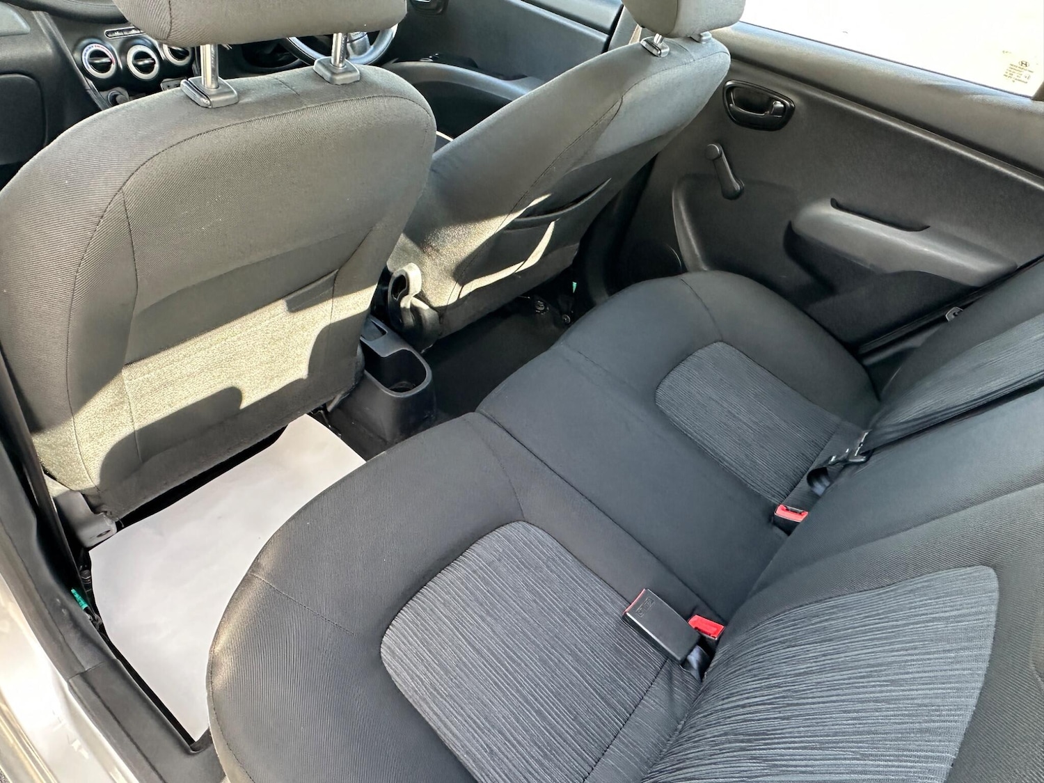 Used Hyundai i10 2012 for sale - 77839830: Photo 28