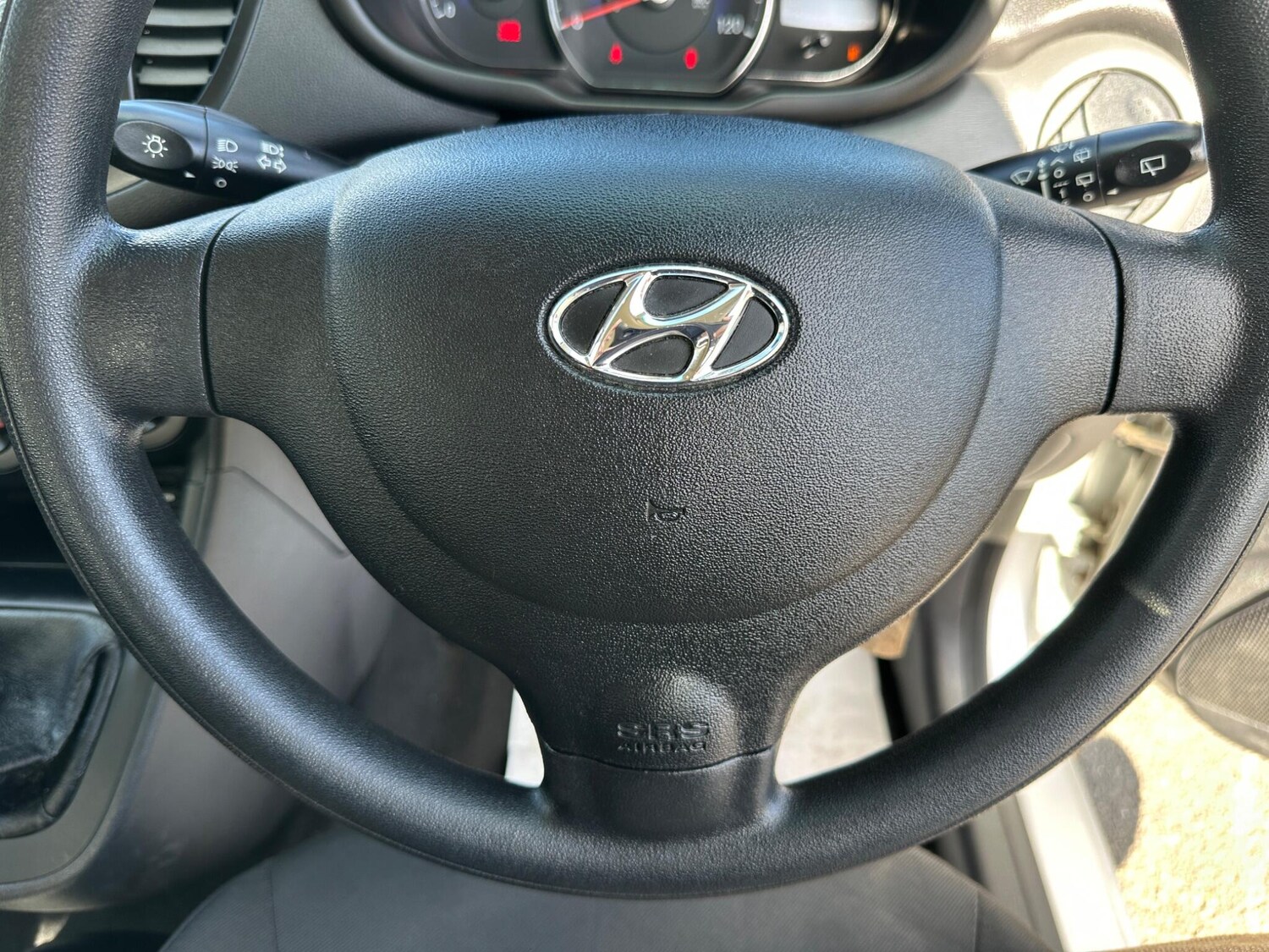 Used Hyundai i10 2012 for sale - 77839830: Photo 52