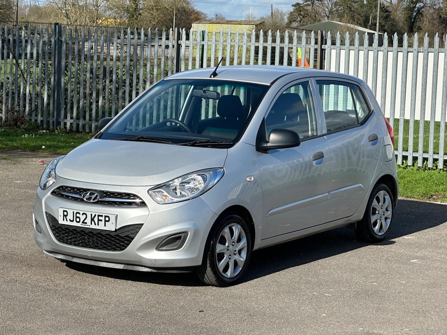 Used Hyundai i10 2012 for sale - 77839830: Photo 6