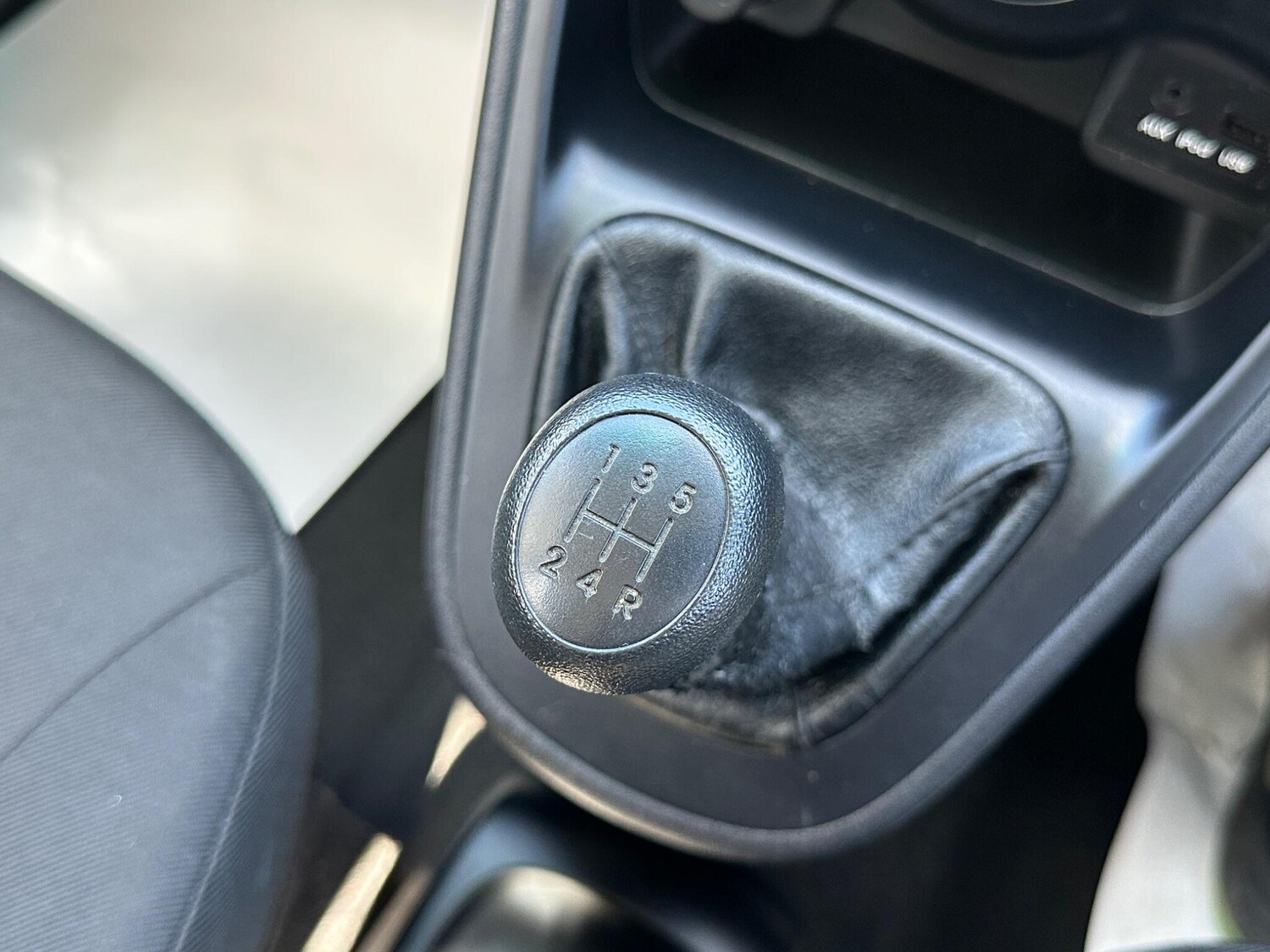 Used Hyundai i10 2012 for sale - 77839830: Photo 60