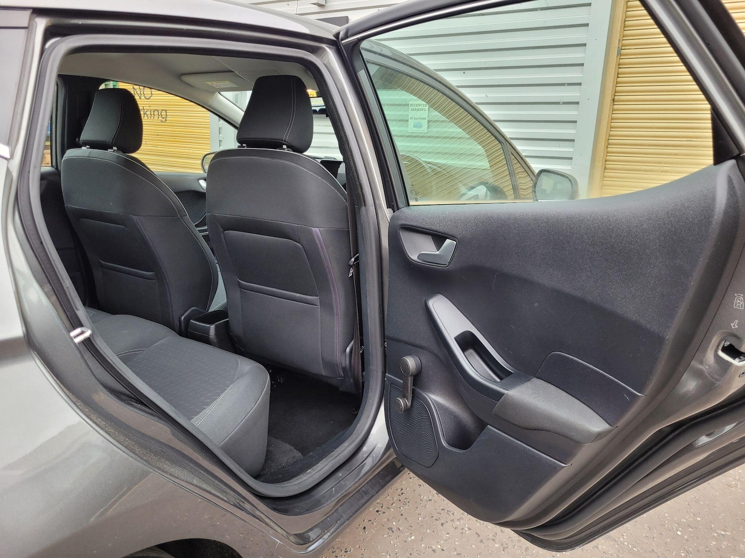 Used Ford Fiesta 2018 for sale - 76318193: Photo 16