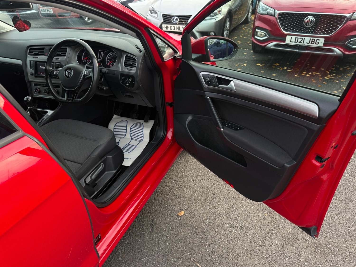 Used Volkswagen Golf 2015 for sale - 76984893: Photo 13