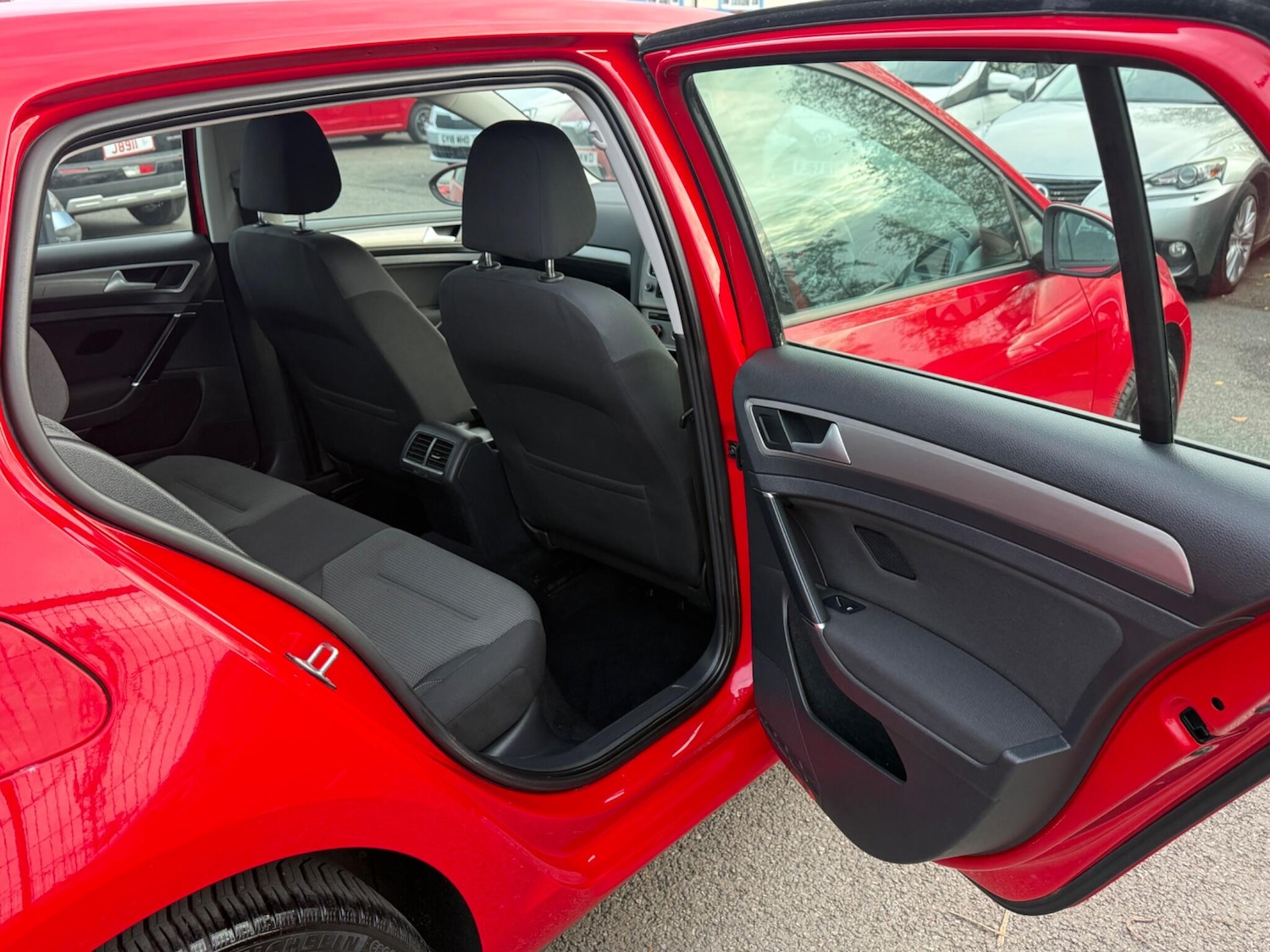 Used Volkswagen Golf 2015 for sale - 76984893: Photo 26