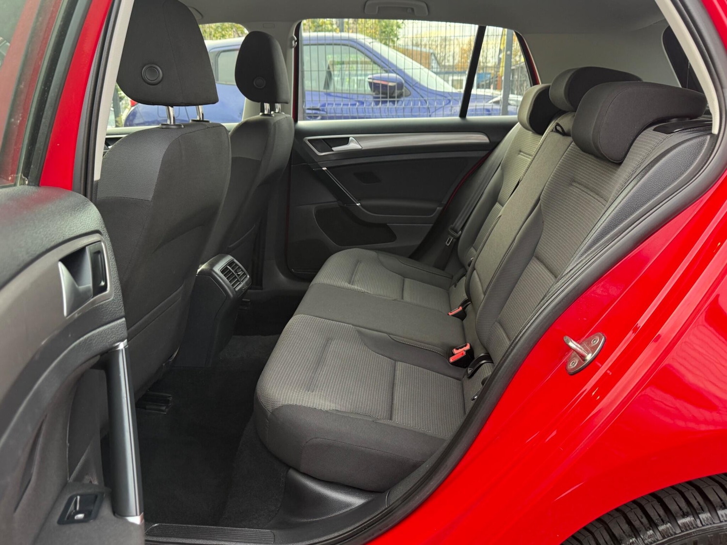 Used Volkswagen Golf 2015 for sale - 76984893: Photo 32