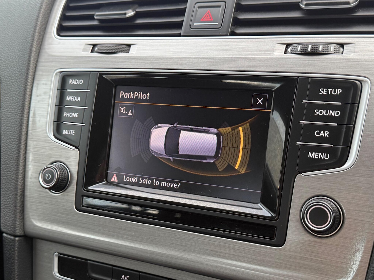 Used Volkswagen Golf 2015 for sale - 76984893: Photo 37