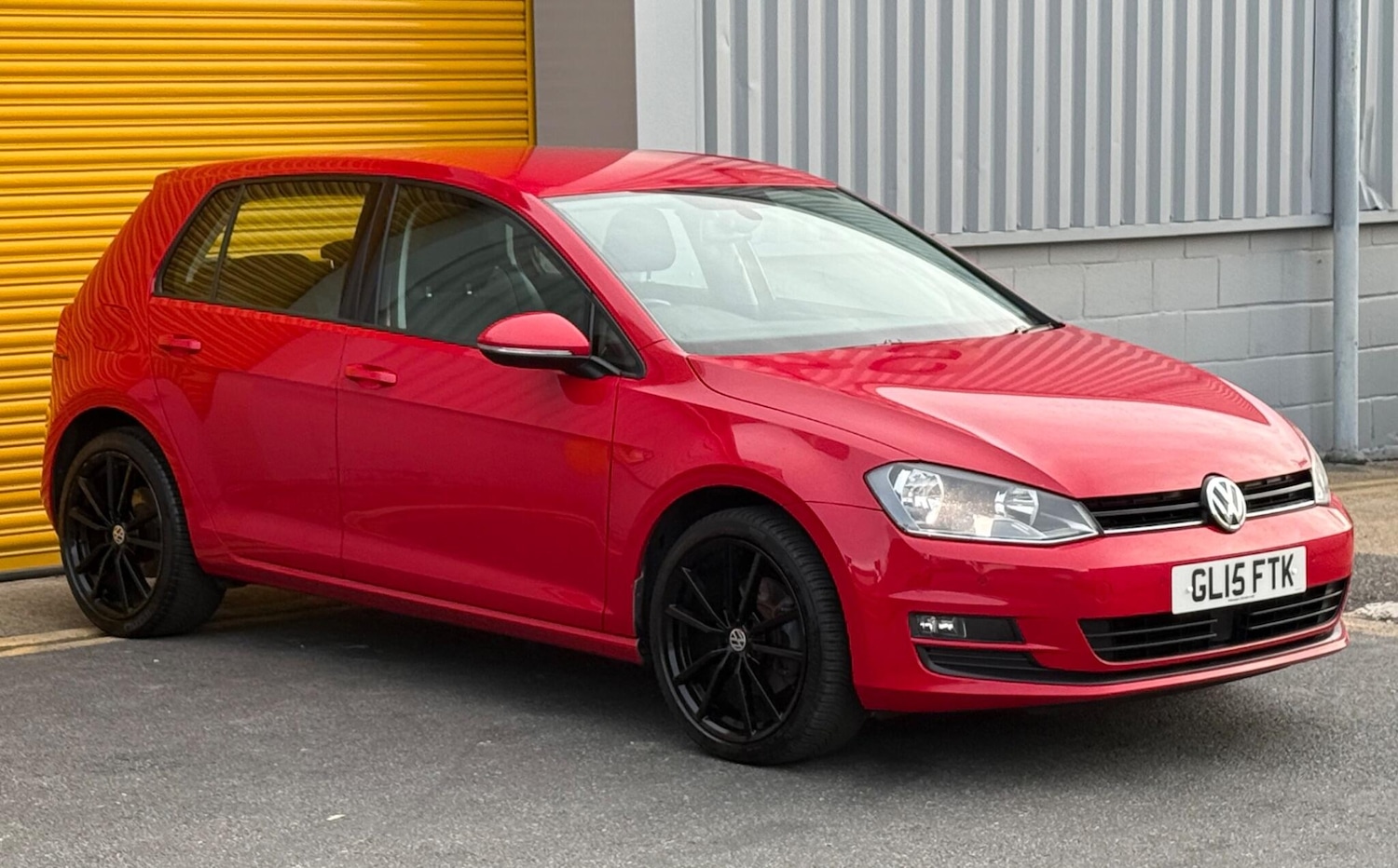 Used Volkswagen Golf 2015 for sale - 76984893: Photo 4