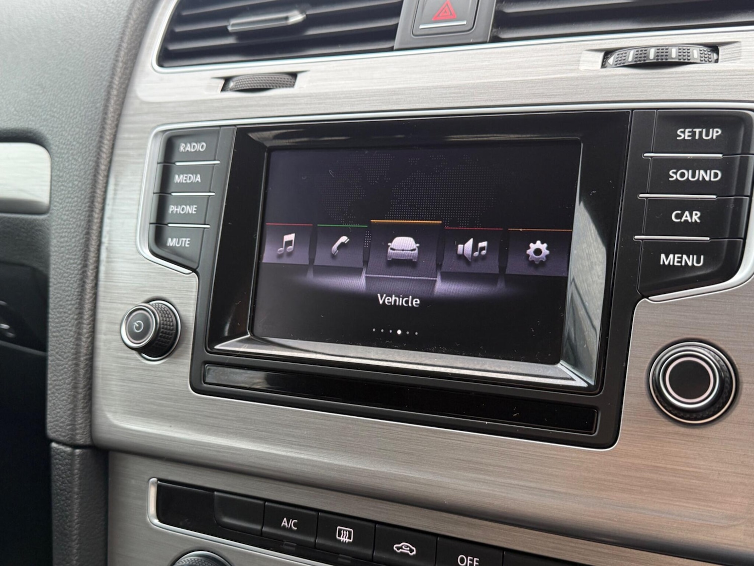 Used Volkswagen Golf 2015 for sale - 76984893: Photo 42