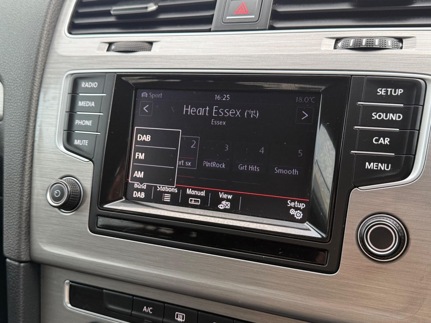 Used Volkswagen Golf 2015 for sale - 76984893: Photo 43