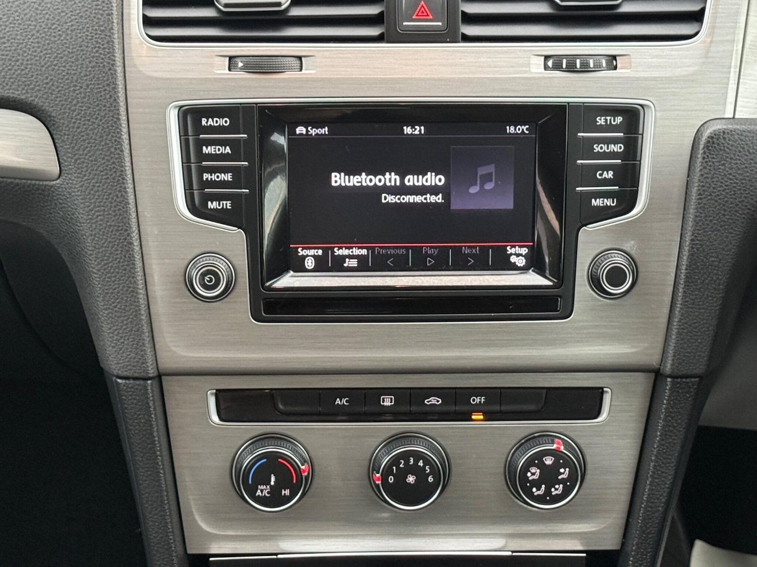 Used Volkswagen Golf 2015 for sale - 76984893: Photo 44