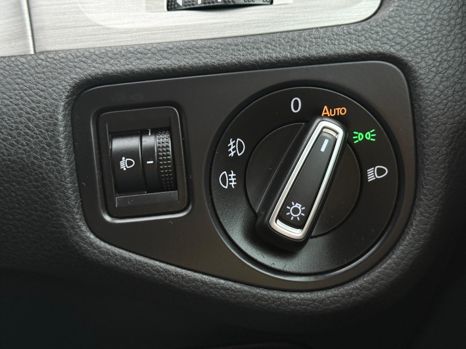 Used Volkswagen Golf 2015 for sale - 76984893: Photo 59