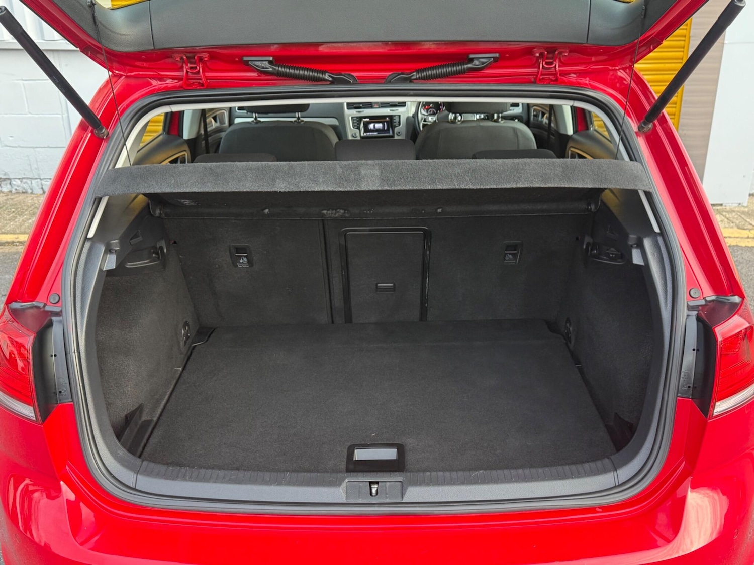 Used Volkswagen Golf 2015 for sale - 76984893: Photo 64