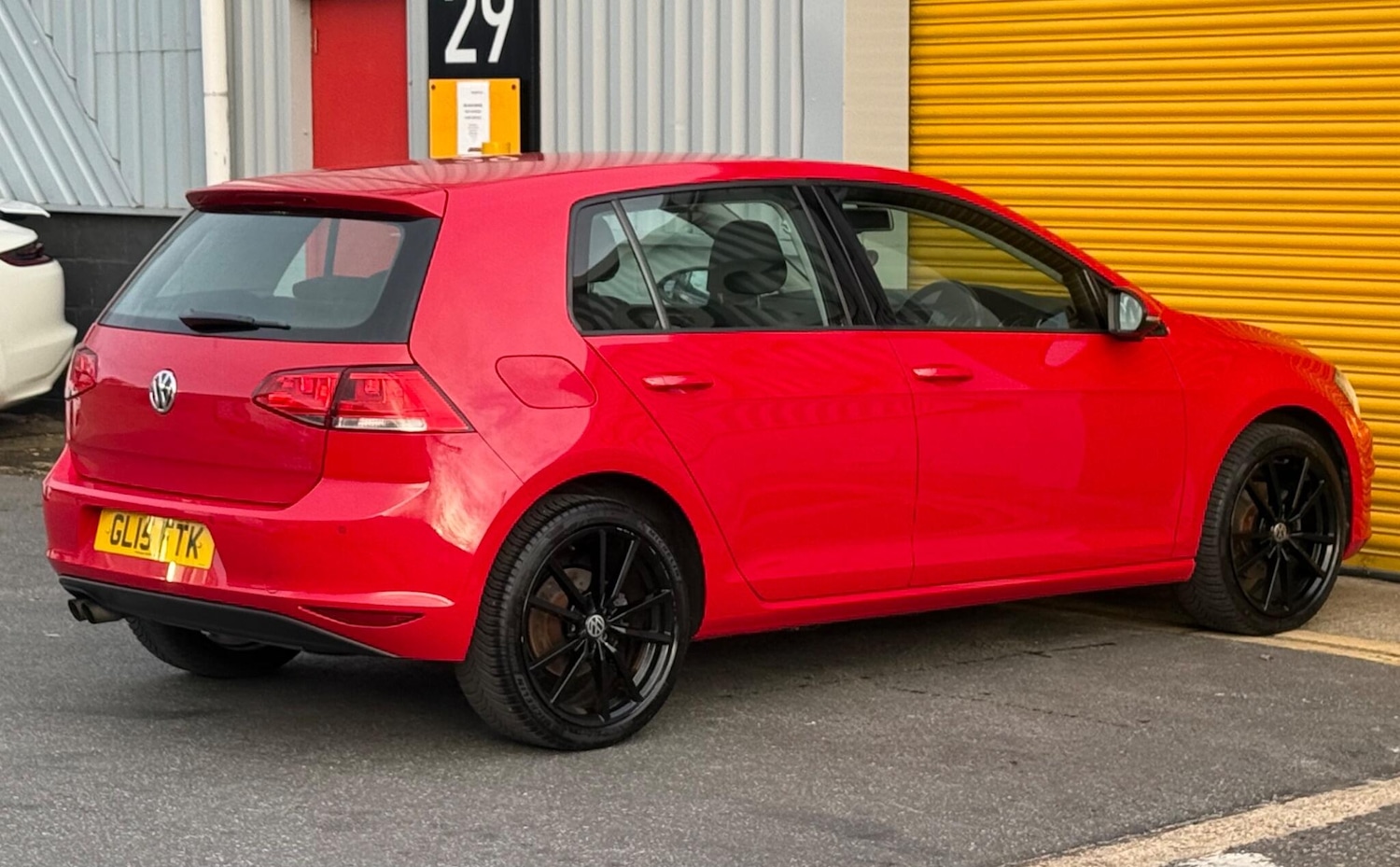 Used Volkswagen Golf 2015 for sale - 76984893: Photo 8