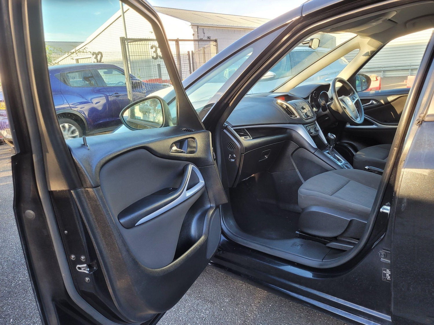 Used Vauxhall Zafira 2013 for sale - 76671409: Photo 18