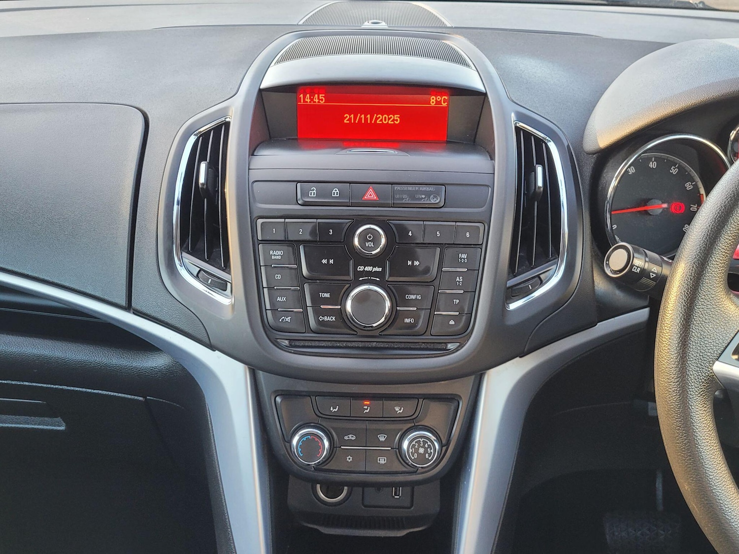 Used Vauxhall Zafira 2013 for sale - 76671409: Photo 29