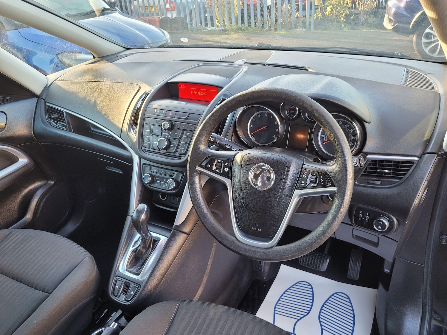 Used Vauxhall Zafira 2013 for sale - 76671409: Photo 3