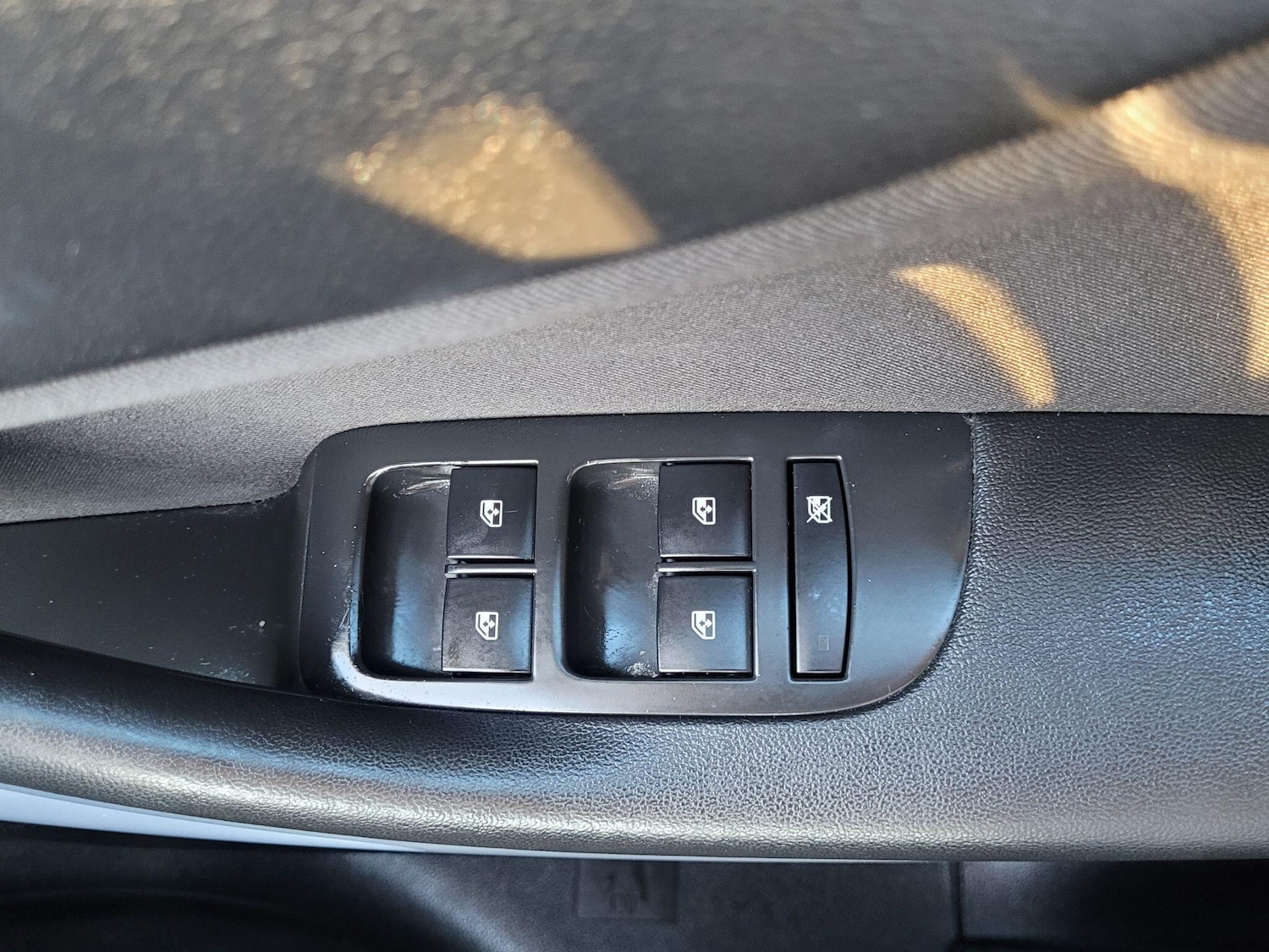 Used Vauxhall Zafira 2013 for sale - 76671409: Photo 38