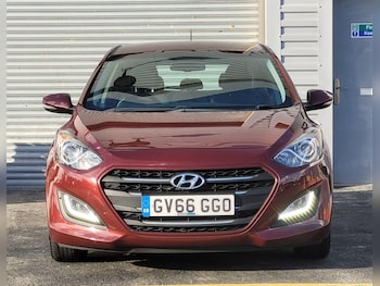 Used Hyundai i30 2016 for sale - 76071490: Photo 3