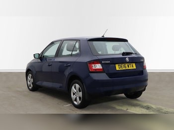 Used Skoda Fabia 2016 for sale - 77050123: Photo