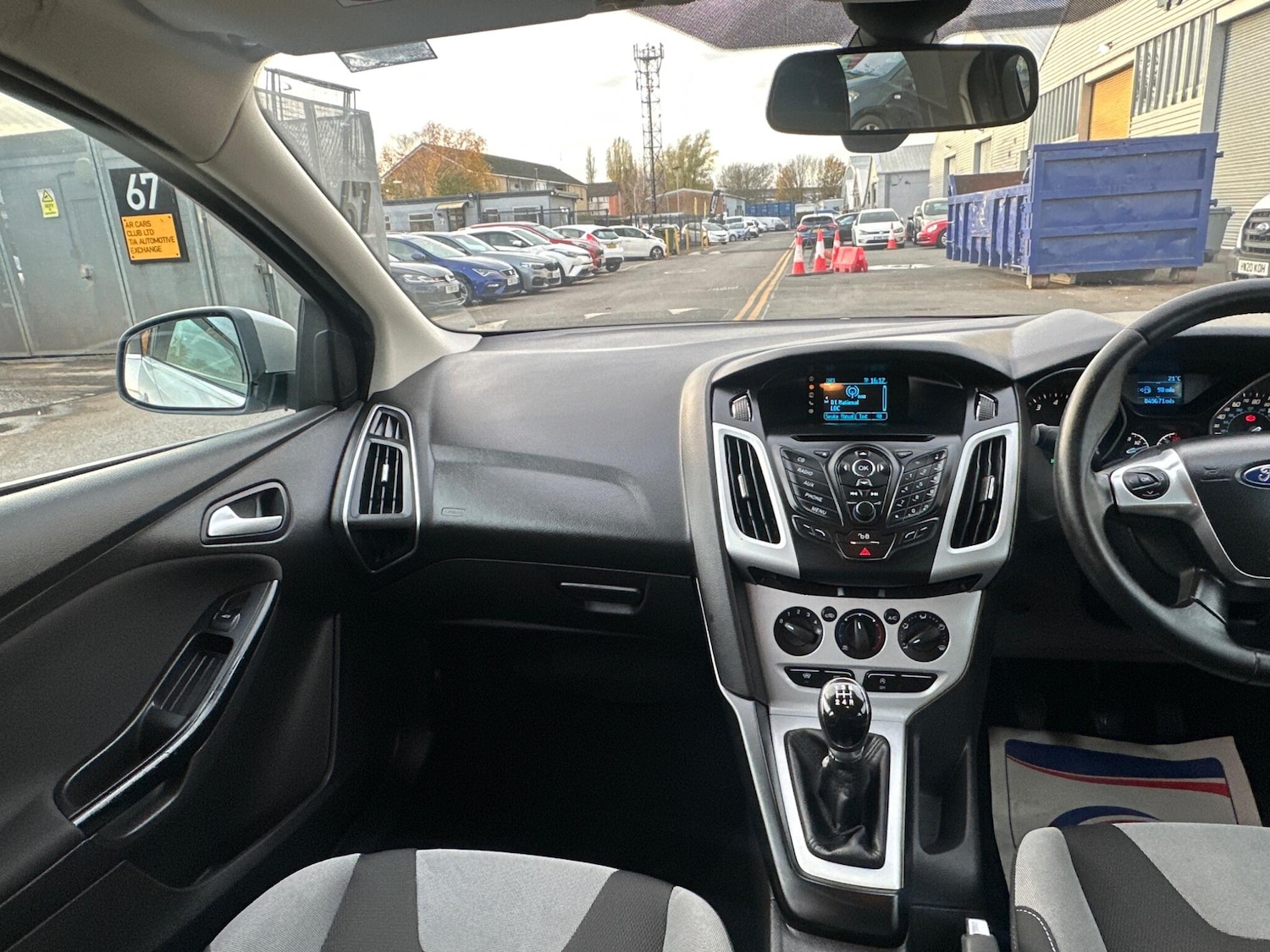 Used Ford Focus 2015 for sale - 76984905: Photo 14