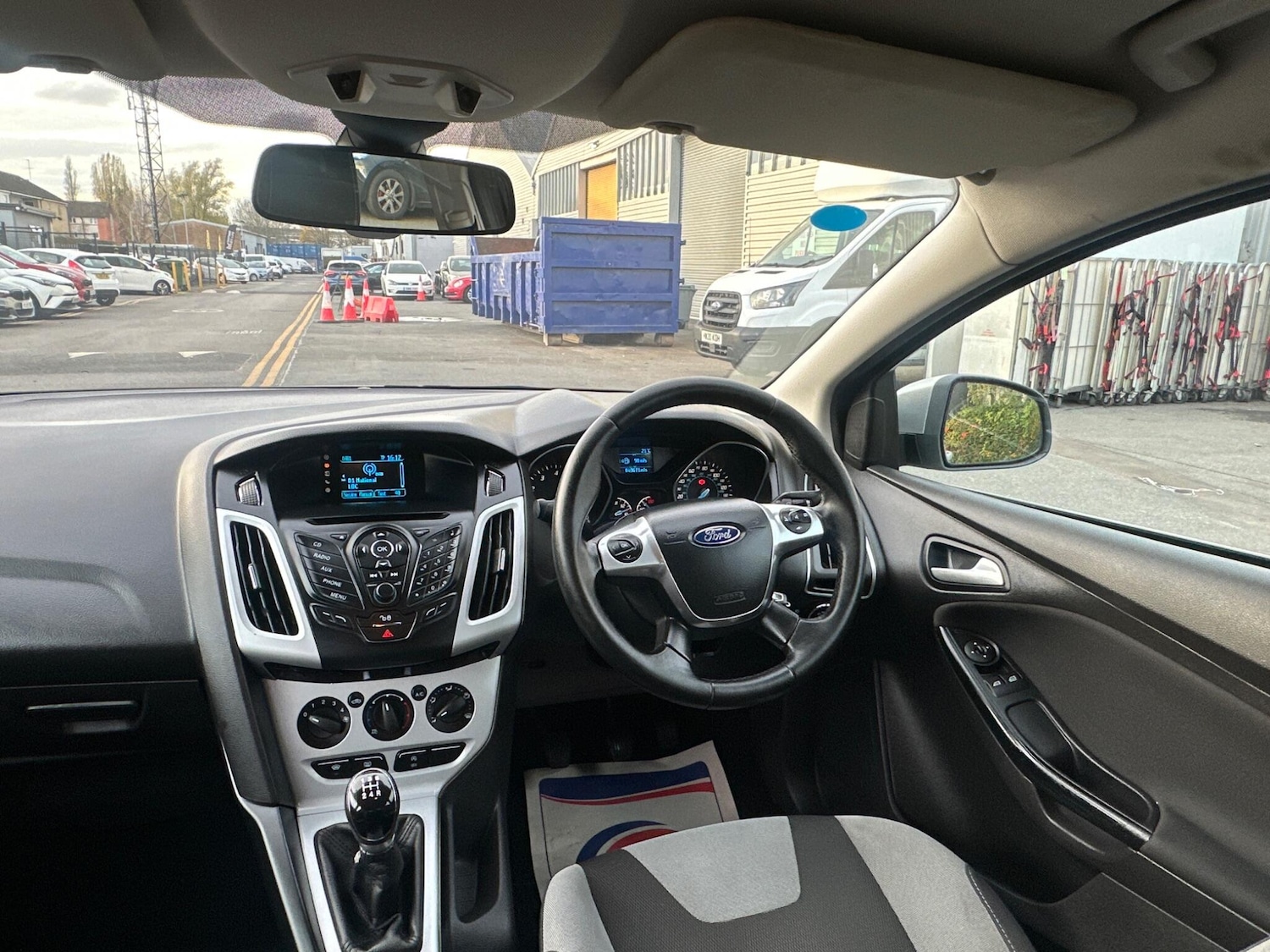 Used Ford Focus 2015 for sale - 76984905: Photo 15