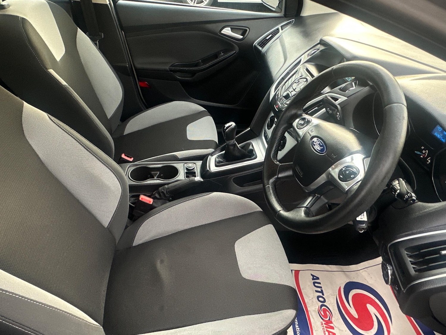 Used Ford Focus 2015 for sale - 76984905: Photo 18