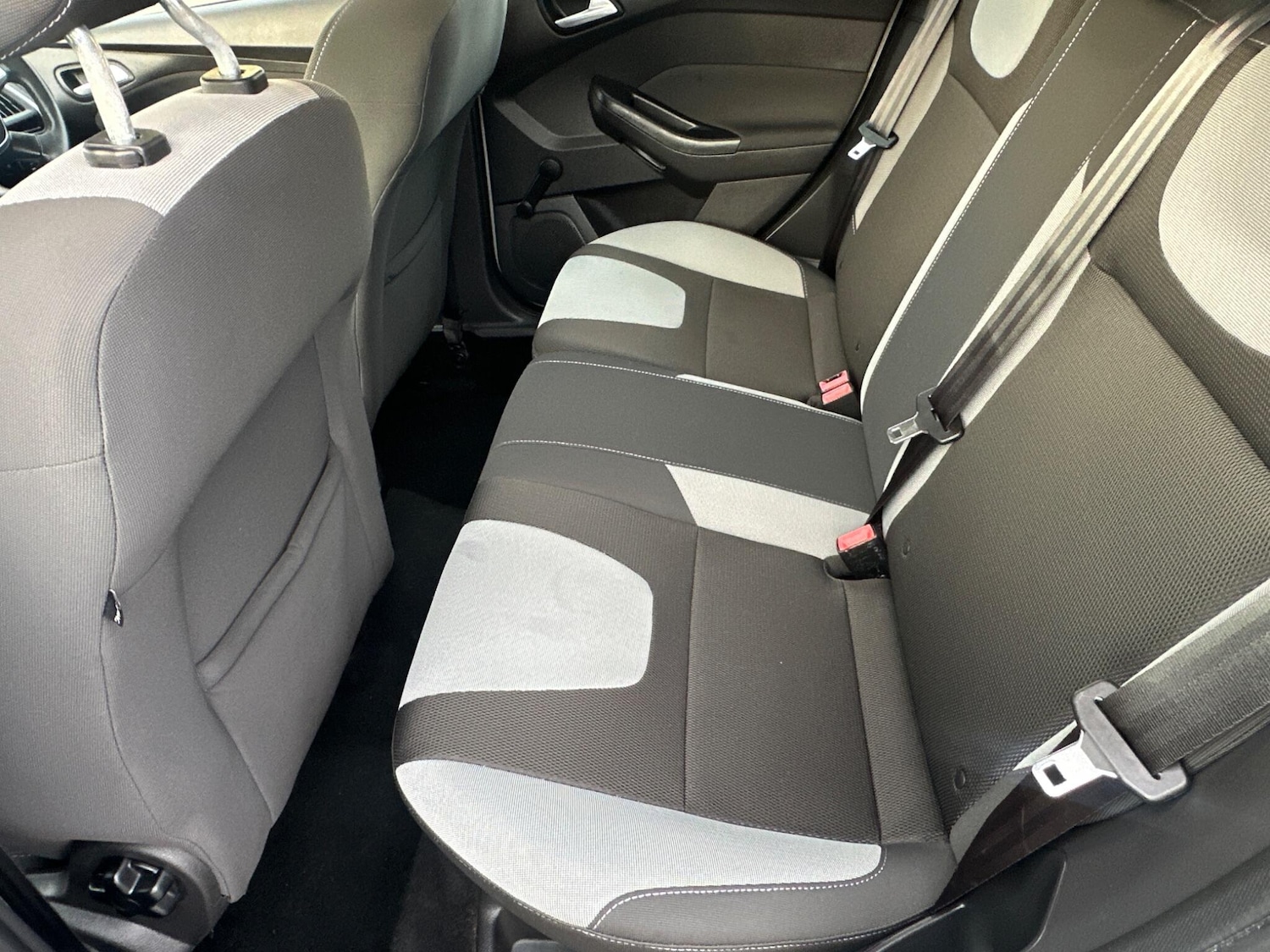 Used Ford Focus 2015 for sale - 76984905: Photo 23