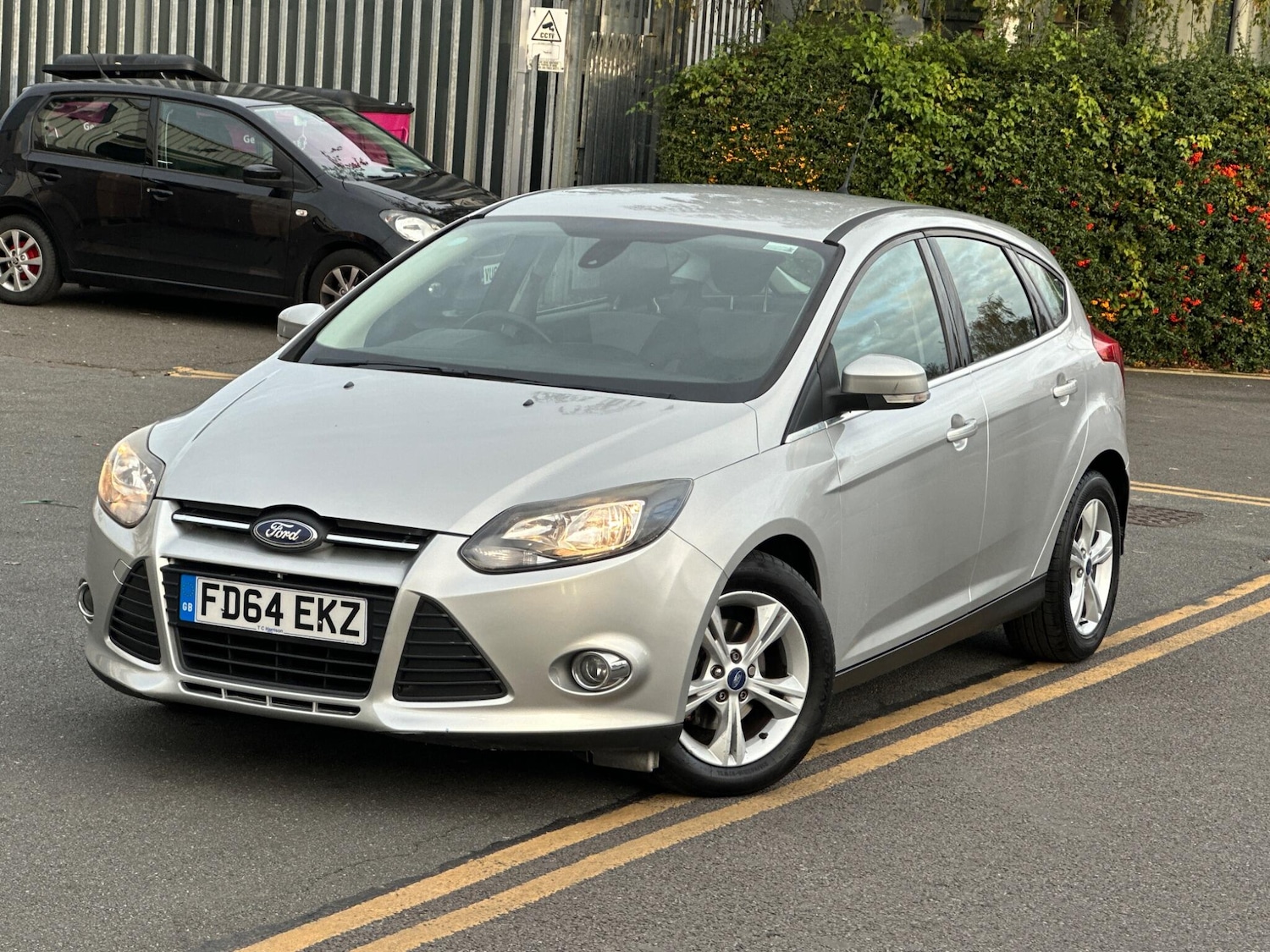 Used Ford Focus 2015 for sale - 76984905: Photo 3