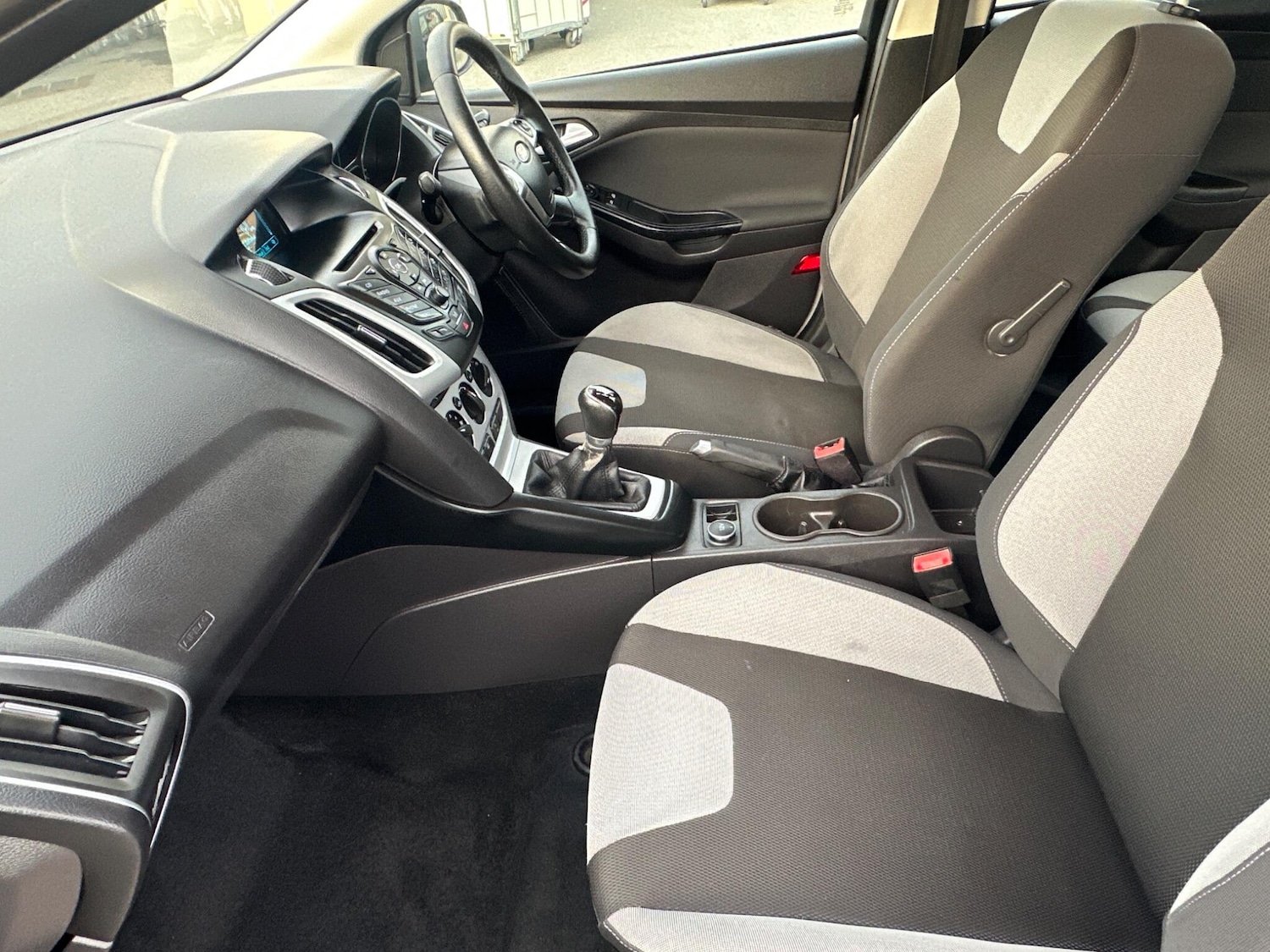 Used Ford Focus 2015 for sale - 76984905: Photo 57