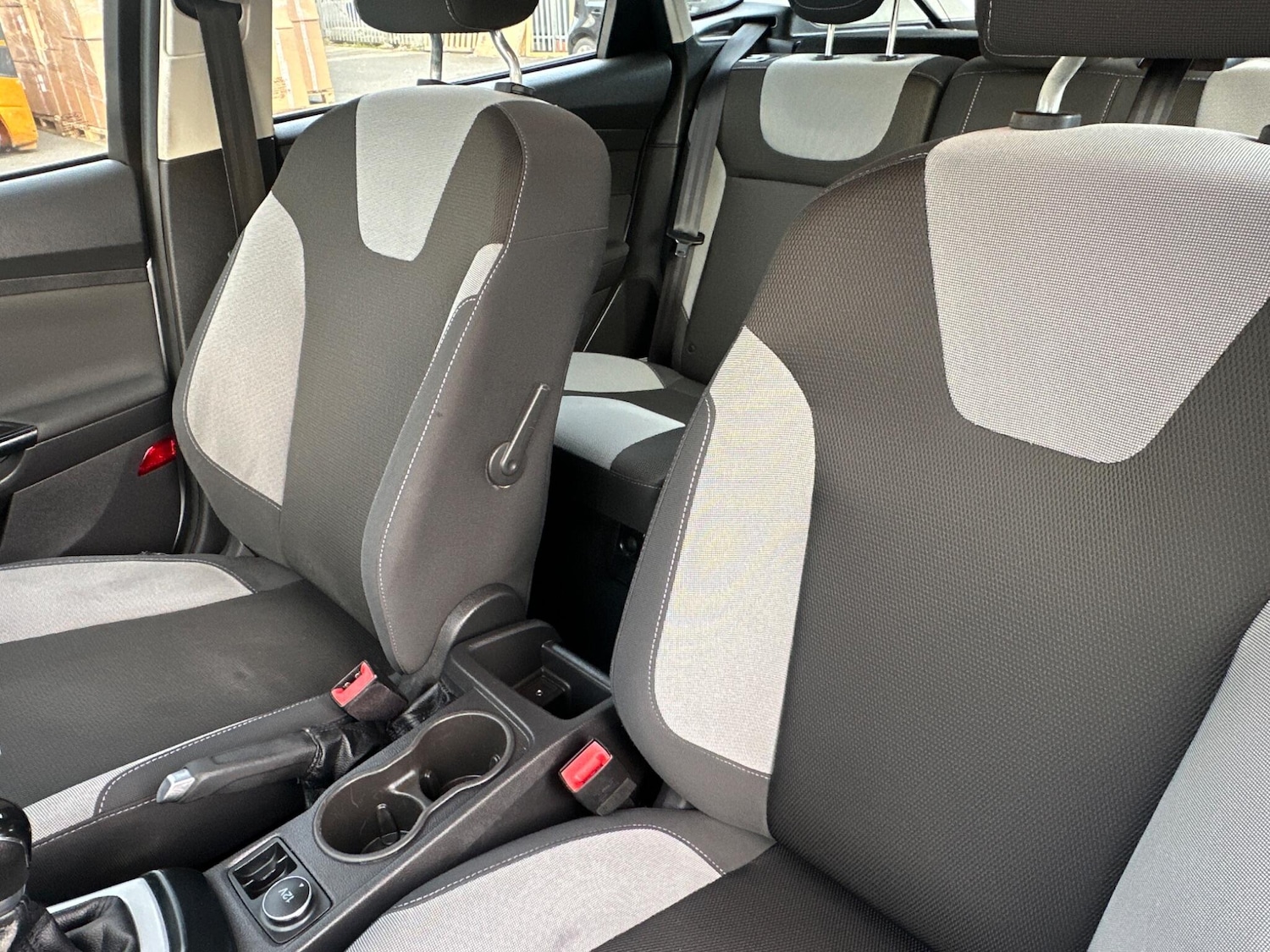 Used Ford Focus 2015 for sale - 76984905: Photo 66