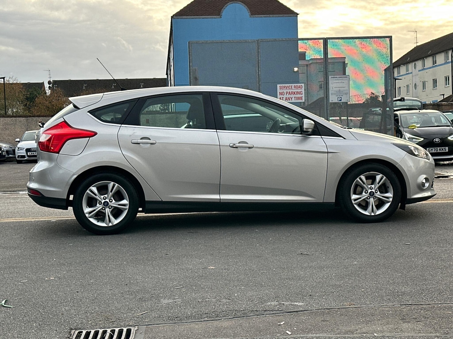 Used Ford Focus 2015 for sale - 76984905: Photo 9