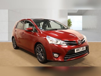 Used Toyota Verso 2017 for sale - 78561882: Photo