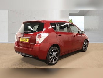 Used Toyota Verso 2017 for sale - 78561882: Photo