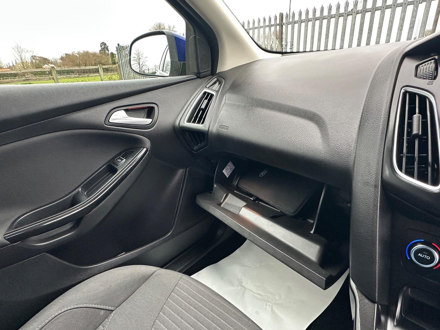 Used Ford Focus for sale - 77909007: Photo 14