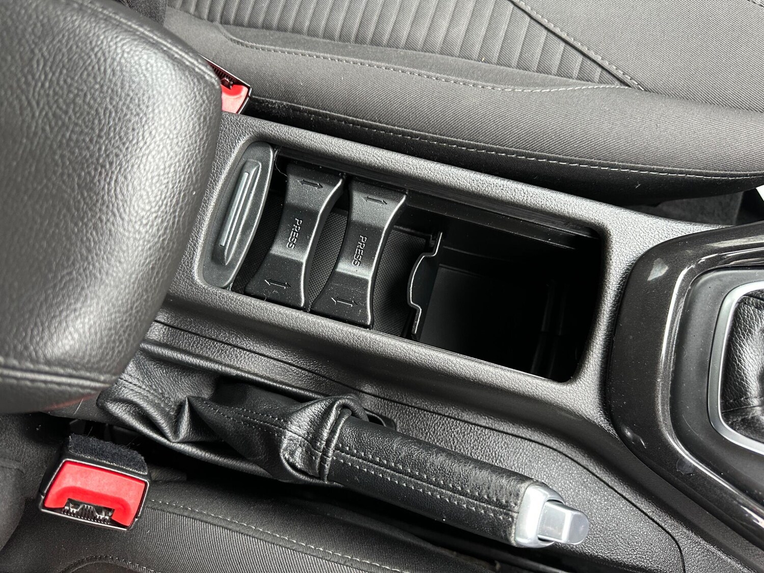 Used Ford Focus for sale - 77909007: Photo 32