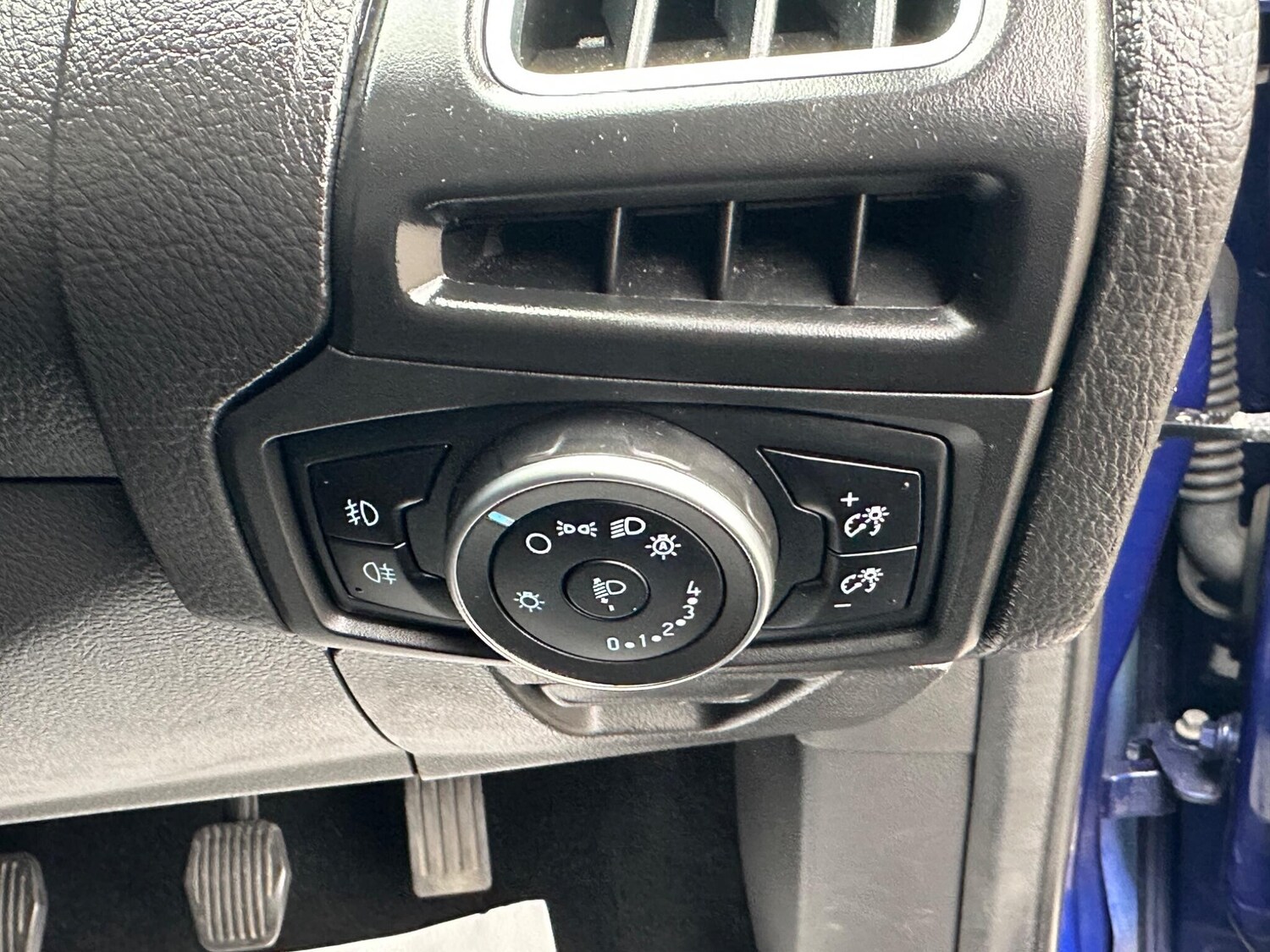 Used Ford Focus for sale - 77909007: Photo 37