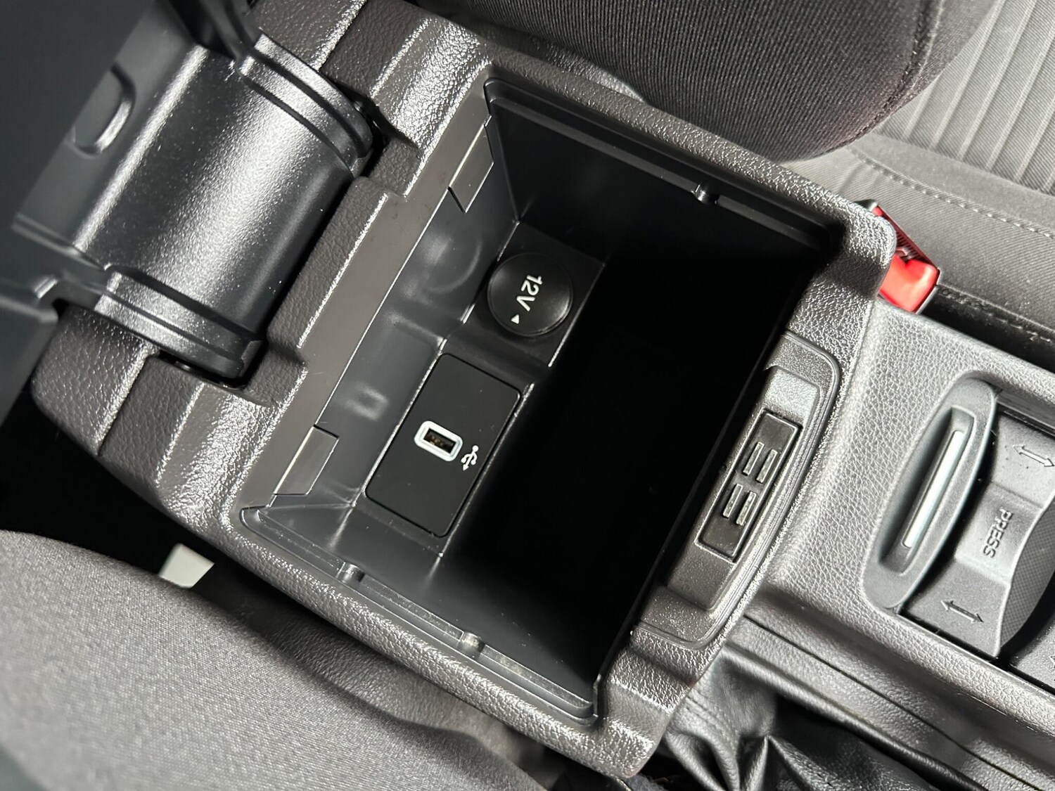 Used Ford Focus for sale - 77909007: Photo 76