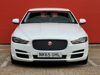 Used Jaguar XE 2015 for sale - 76831819: Photo