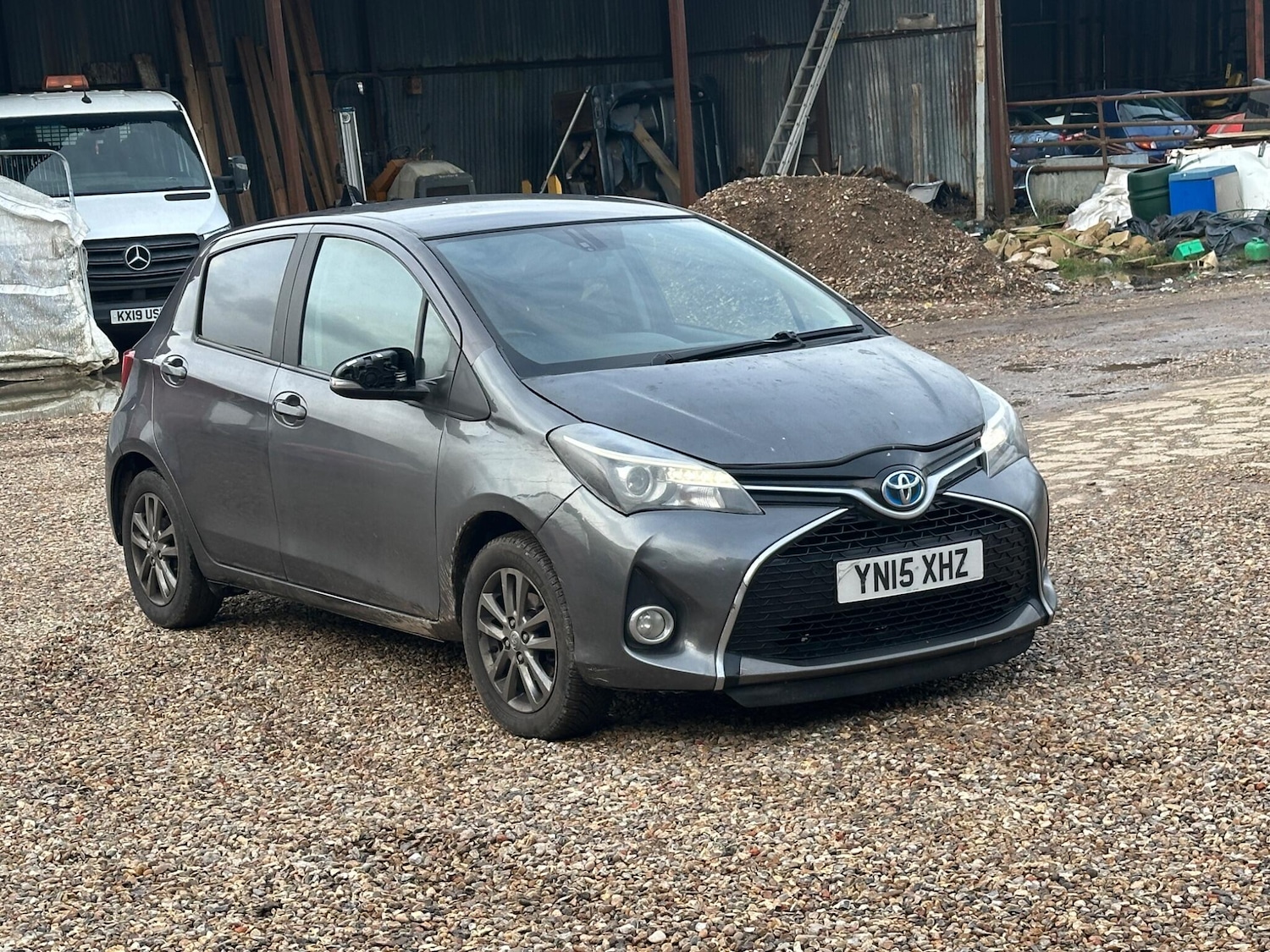 Used Toyota Yaris 2015 for sale - 77386636: Photo 1