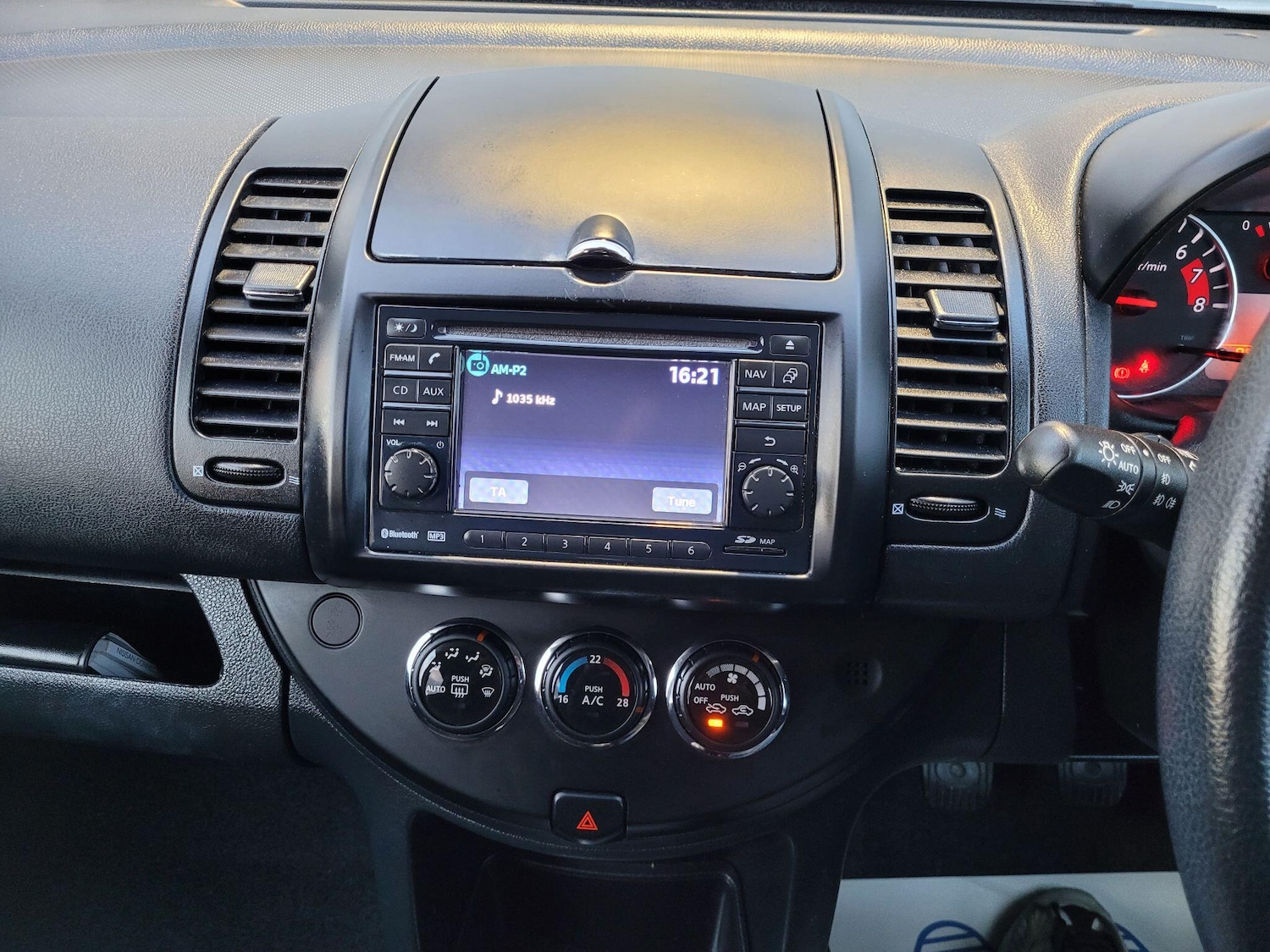 Used Nissan Note 2012 for sale - 76633926: Photo 34