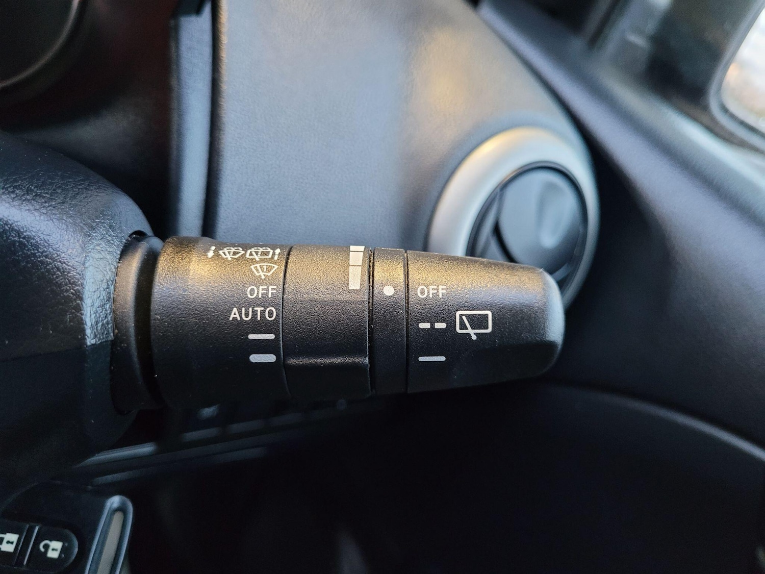 Used Nissan Note 2012 for sale - 76633926: Photo 40