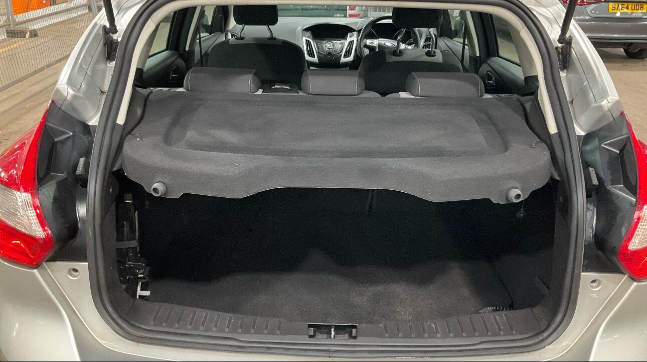 Used Ford Focus 2015 for sale - 76521919: Photo 11