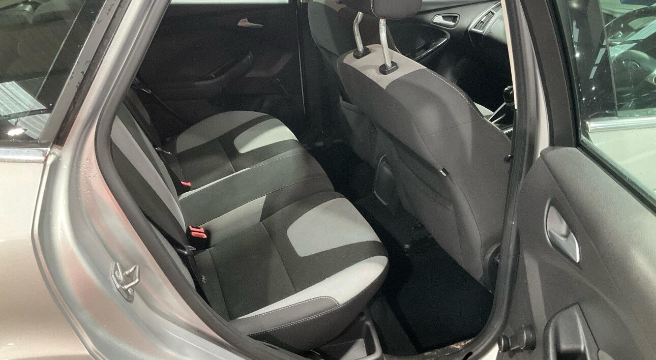 Used Ford Focus 2015 for sale - 76521919: Photo 9